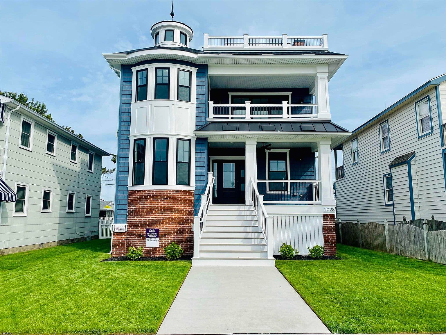 Home built by Darrin Rine Builders at 2028 HAVEN AVE