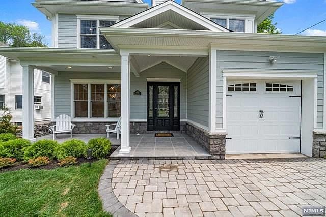 Home built by Leonard Developers & Son