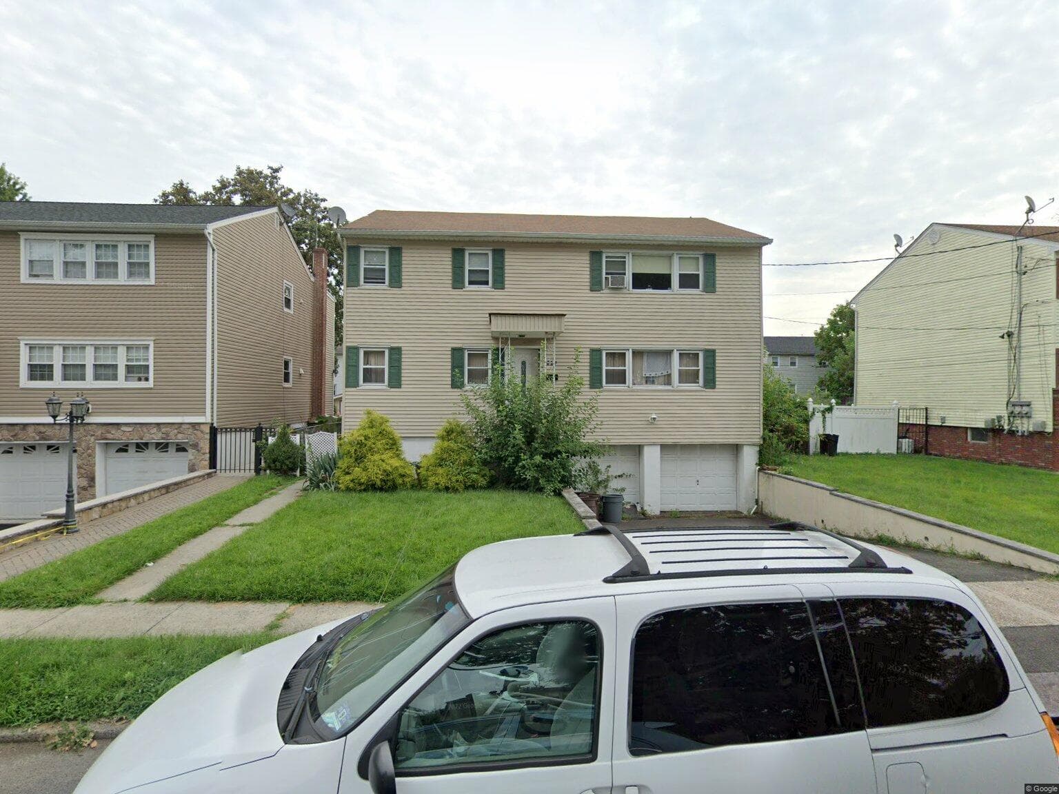 Home built by Michael Martinetti Group at 837 HOBSON ST