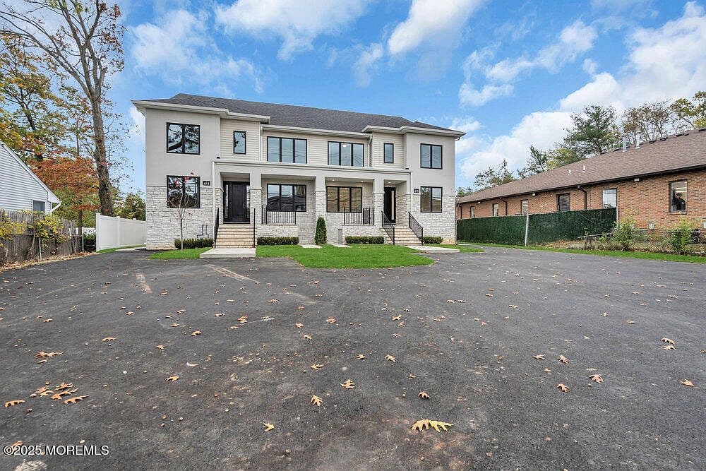 Home built by Oak & Vine