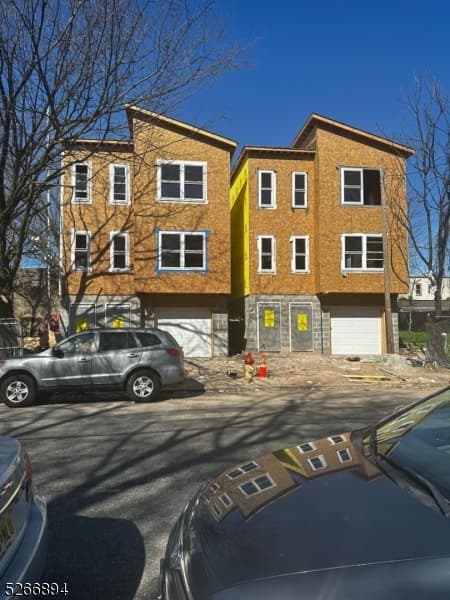 Home under construction by Washington Bay Group at 825 S 18TH ST
