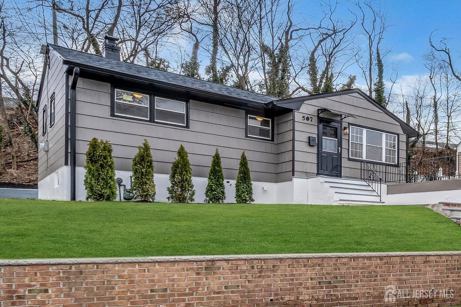 Home built by Bellie Holdings at 507 S PARK DR