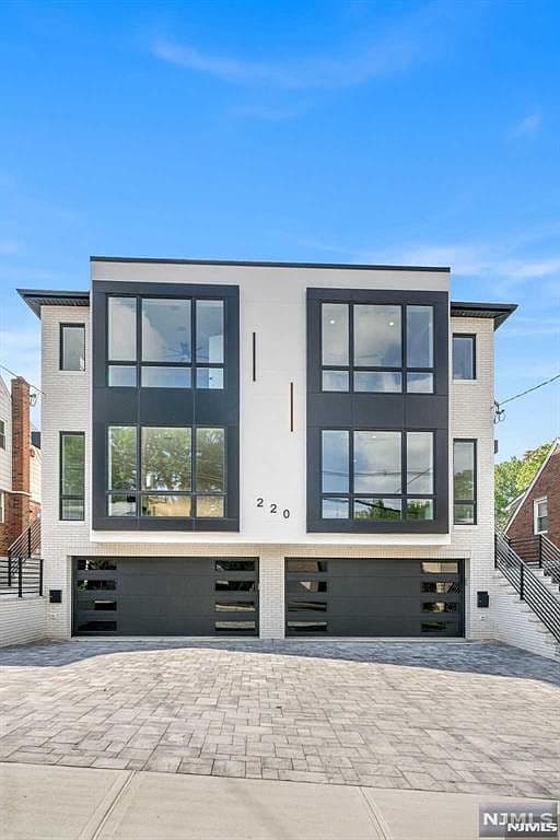 Home built by GPC Homes at 220 E CENTRAL BLVD