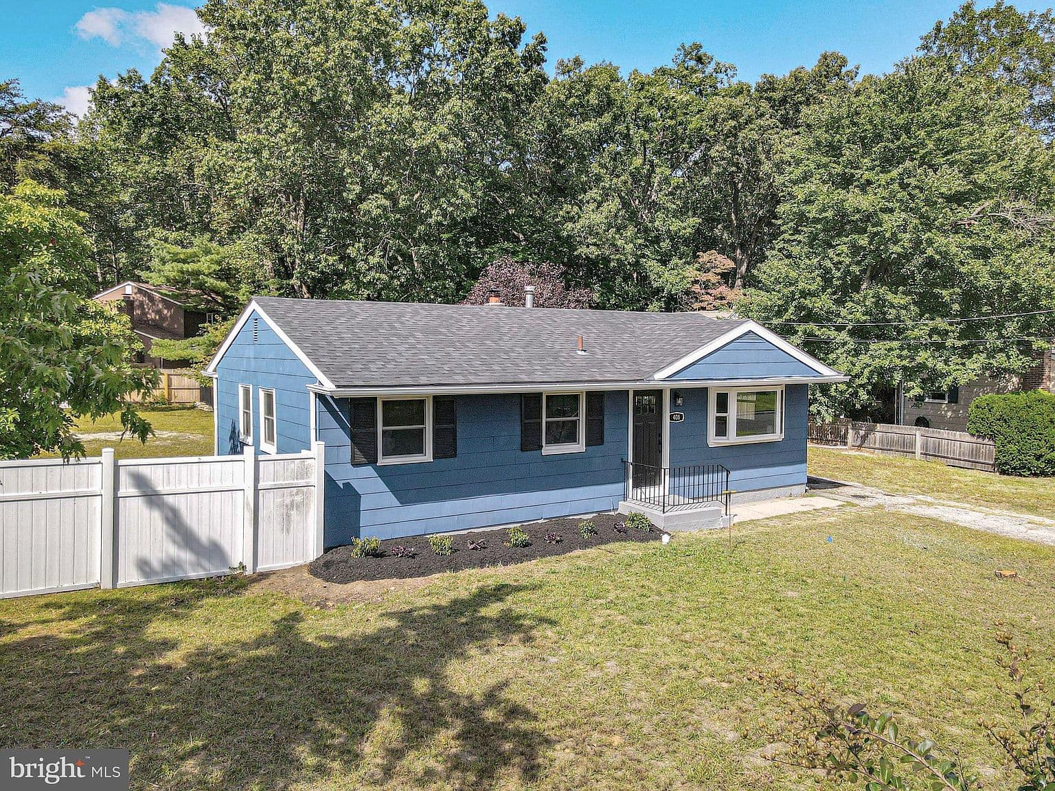 Home built by Blueshore Development at 408 TIMBERLINE DR