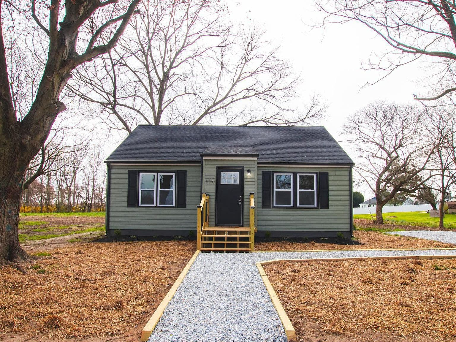 Home built by Cloud 9 Homes at 114 OAKDALE LN
