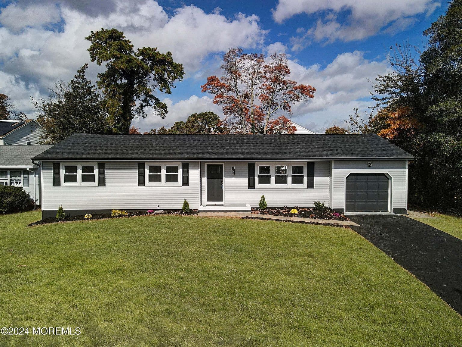 Home built by Daunno Development at 92 HOLLY TREE LN