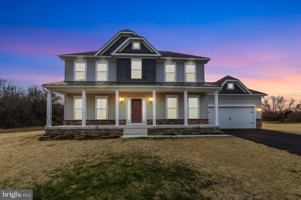 Home built by Gemcraft Homes at 121 BUENA DR