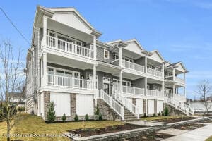 Home built by Kelly Builders & Developers at 10 BRIDGEWATERS DR