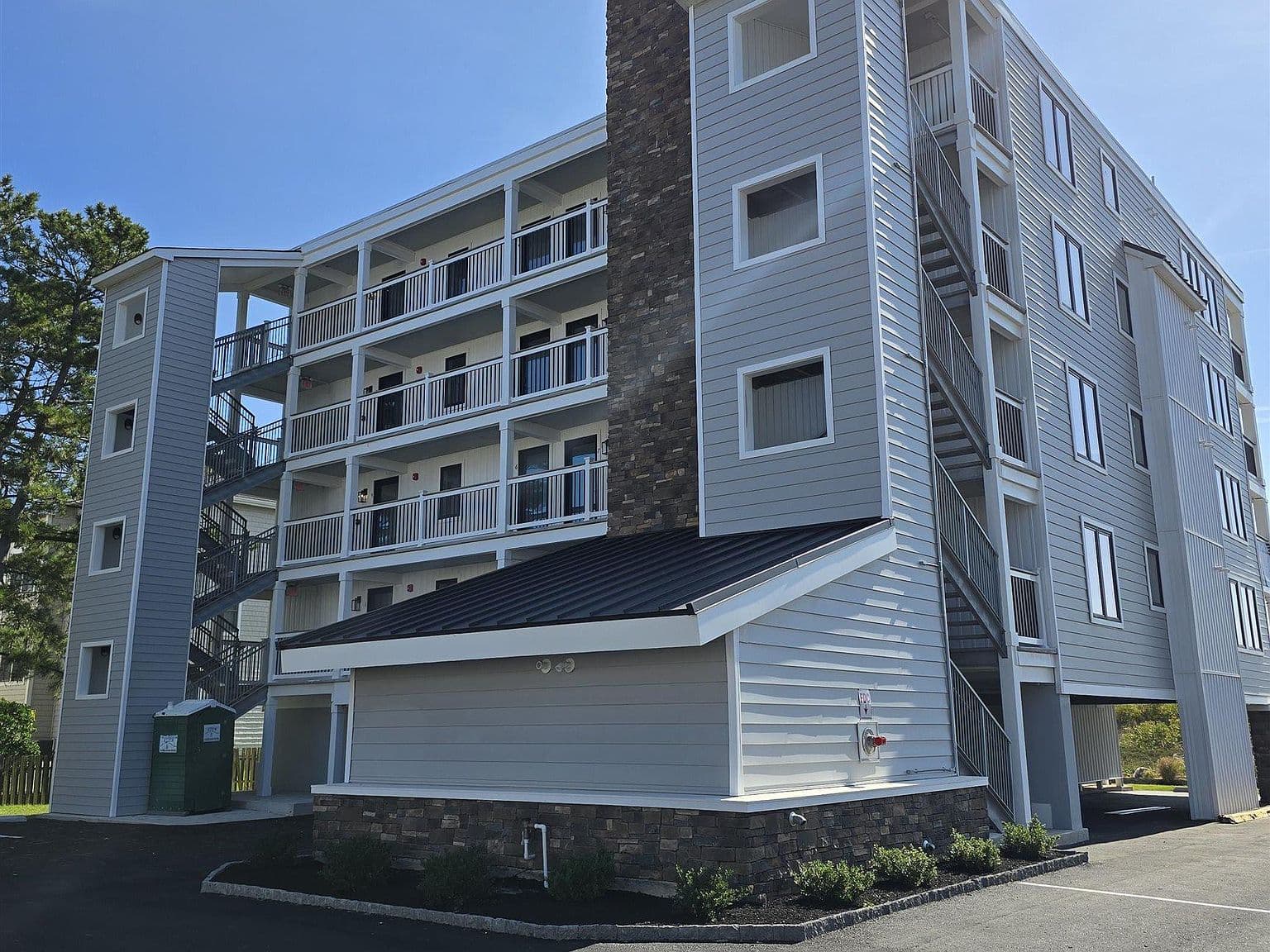 Home built by Rockwell Modular Homes at 321 6TH ST S