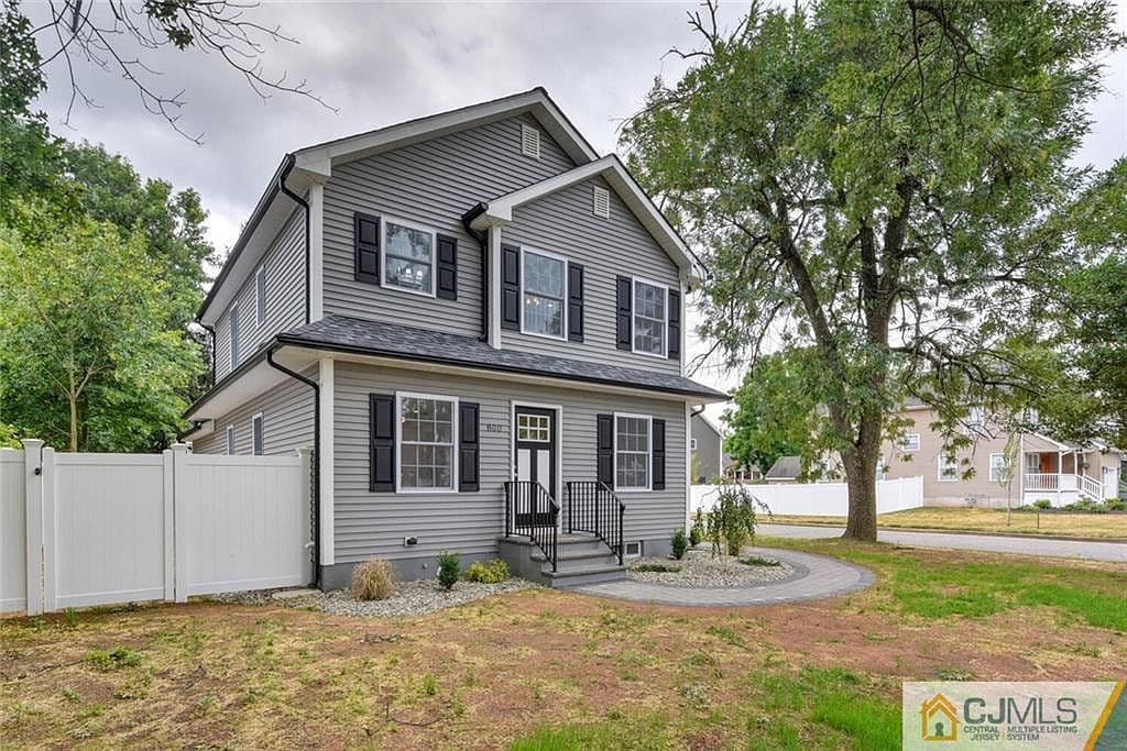 Home built by Tunison Home Improvement at 800 DRAKE AVE