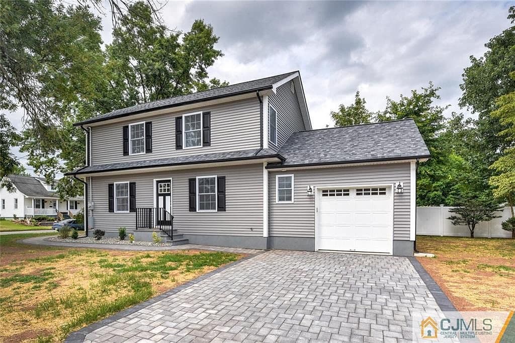 Home built by Tunison Home Improvement at 800 DRAKE AVE