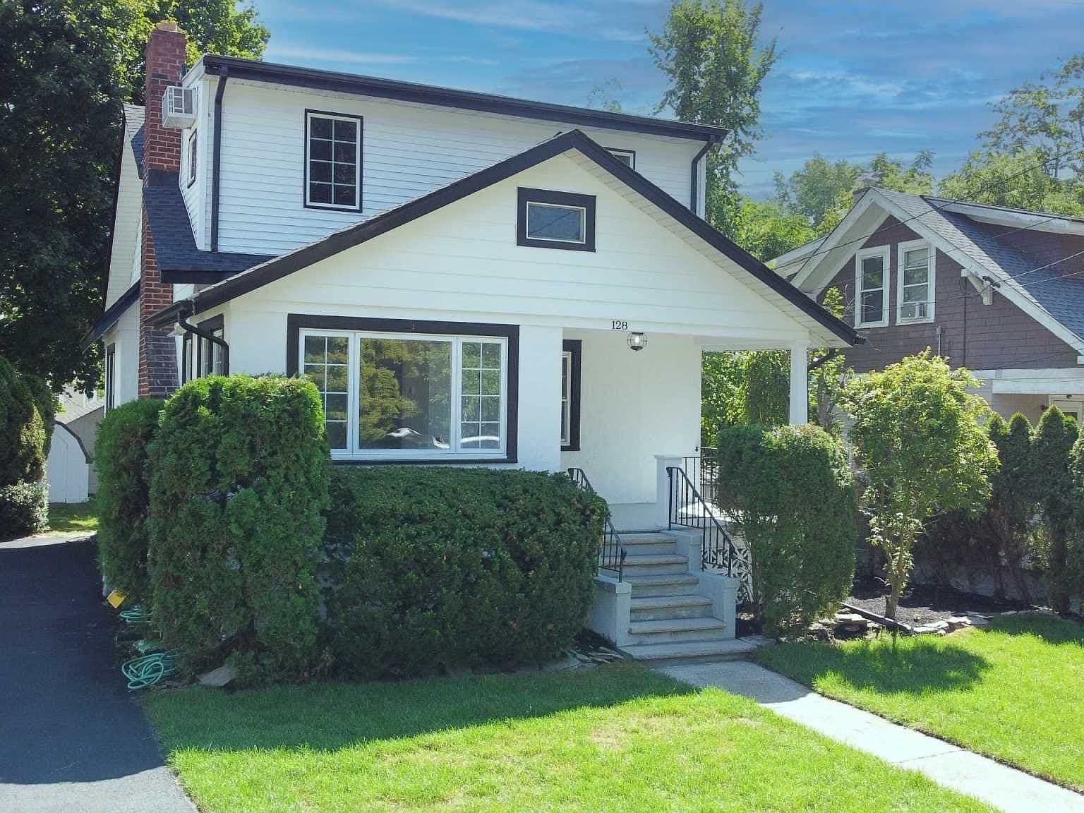 Home built by Chiellini Construction at 128 CENTRAL AVE