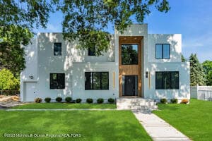 Home built by MIEL Investments at 189 AMPERE AVE