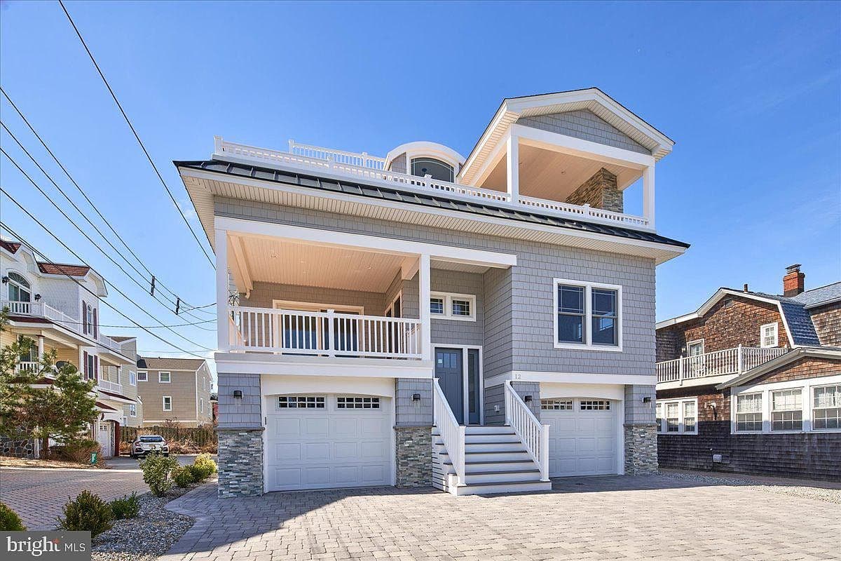 Home built by Deane Development at 12 N 9TH ST