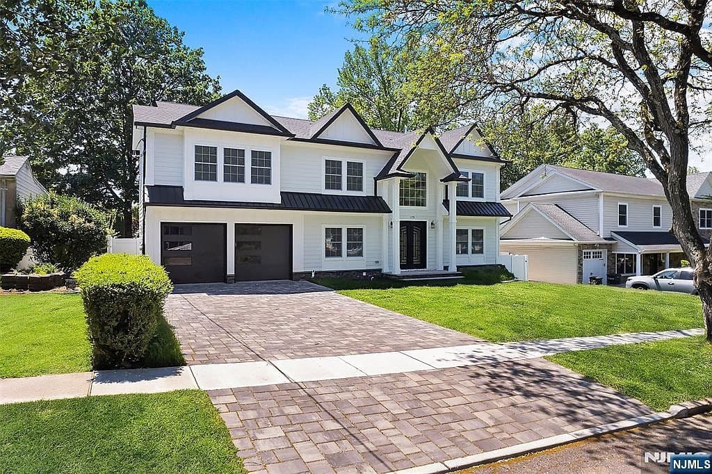 Home built by DM Developers at 712 6TH AVE