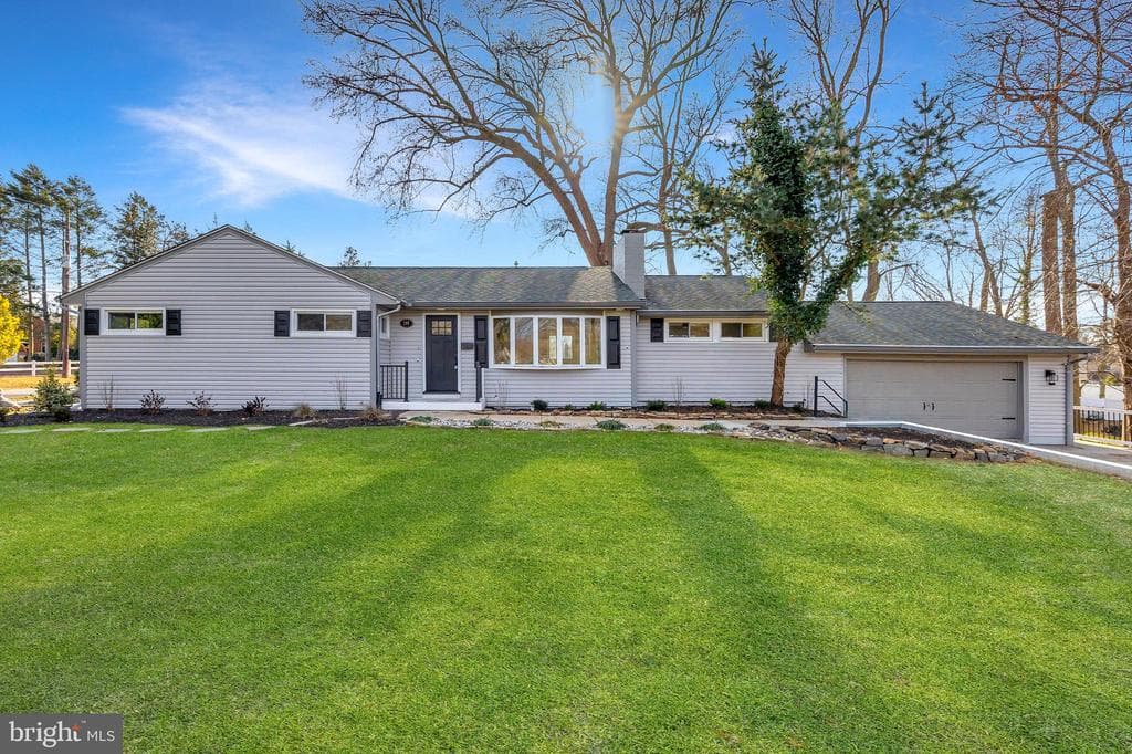Home built by Dream Works Homes at 240 ELM AVE