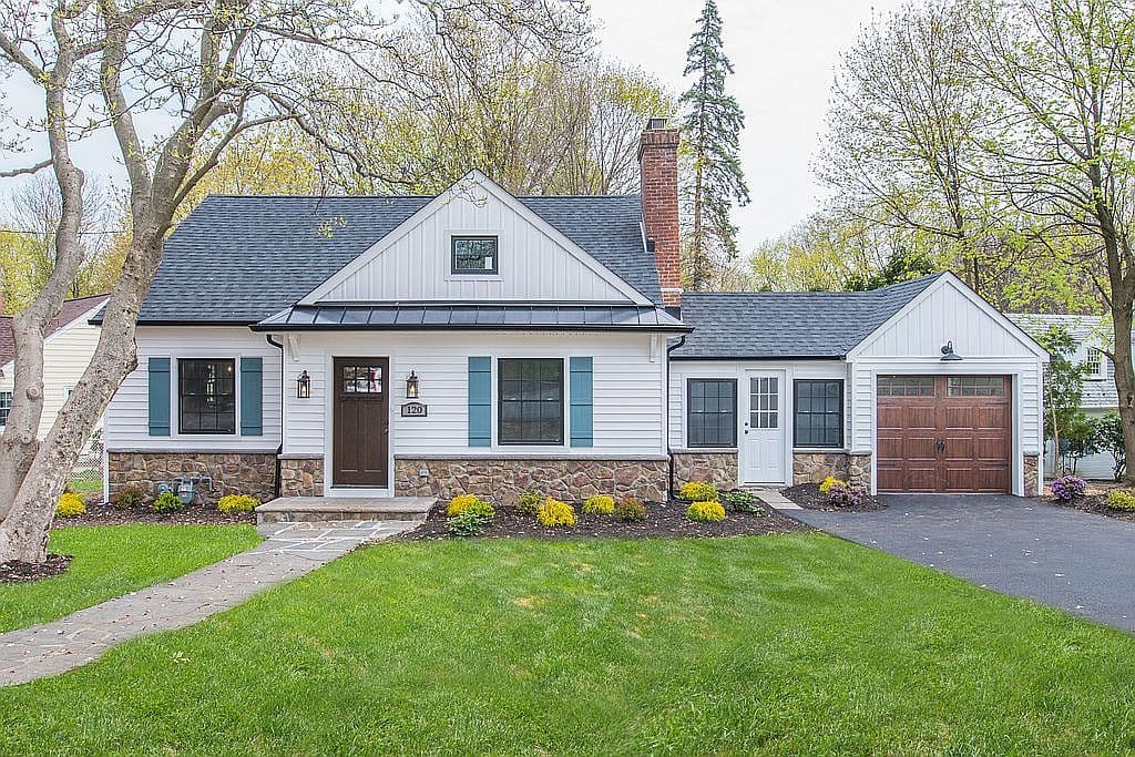 Home built by Heritage Homes at 120 HIGH ST