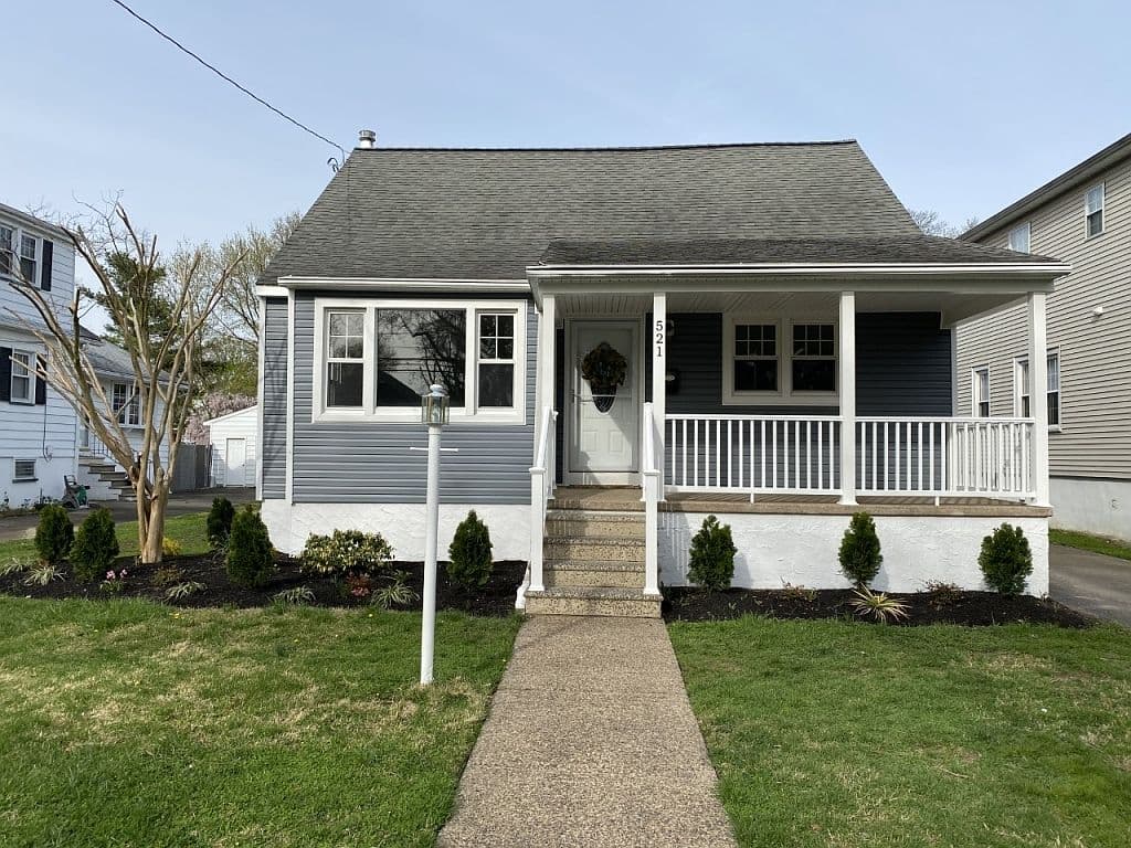 Home built by Herrington Homes at 521 4TH AVE