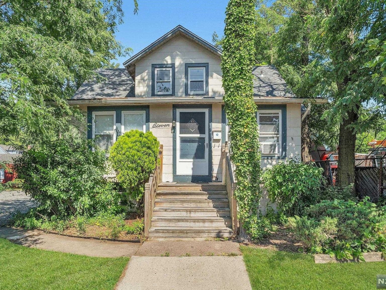 Home built by Kaizen Homes at 11 WOODBINE ST