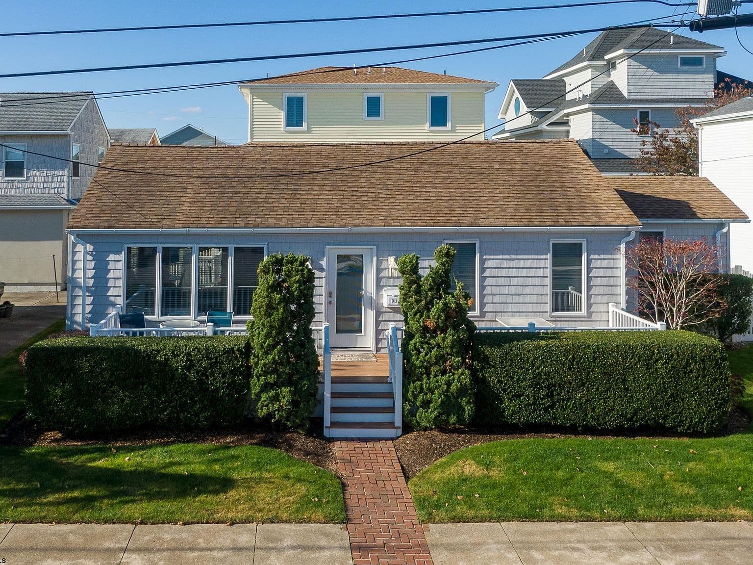 Home built by Longport Building at 102 N 31ST AVE