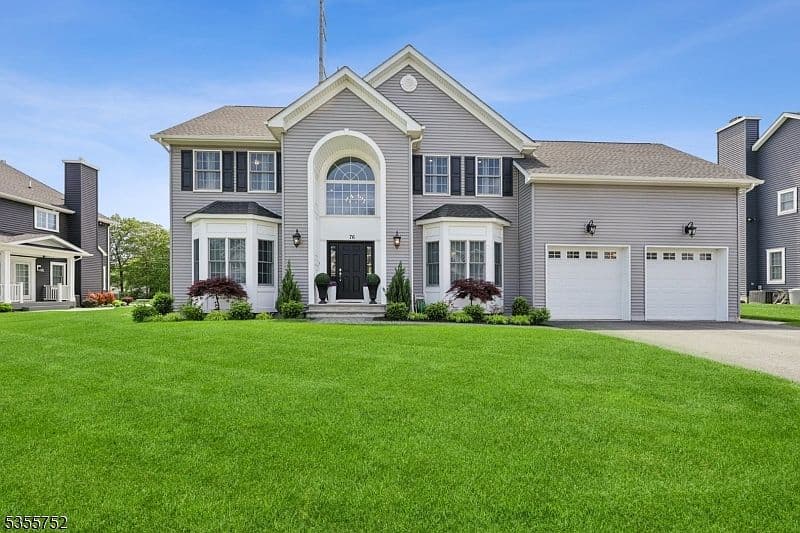 Home built by Mitschele Homes at 76 COLONIAL WOODS DR