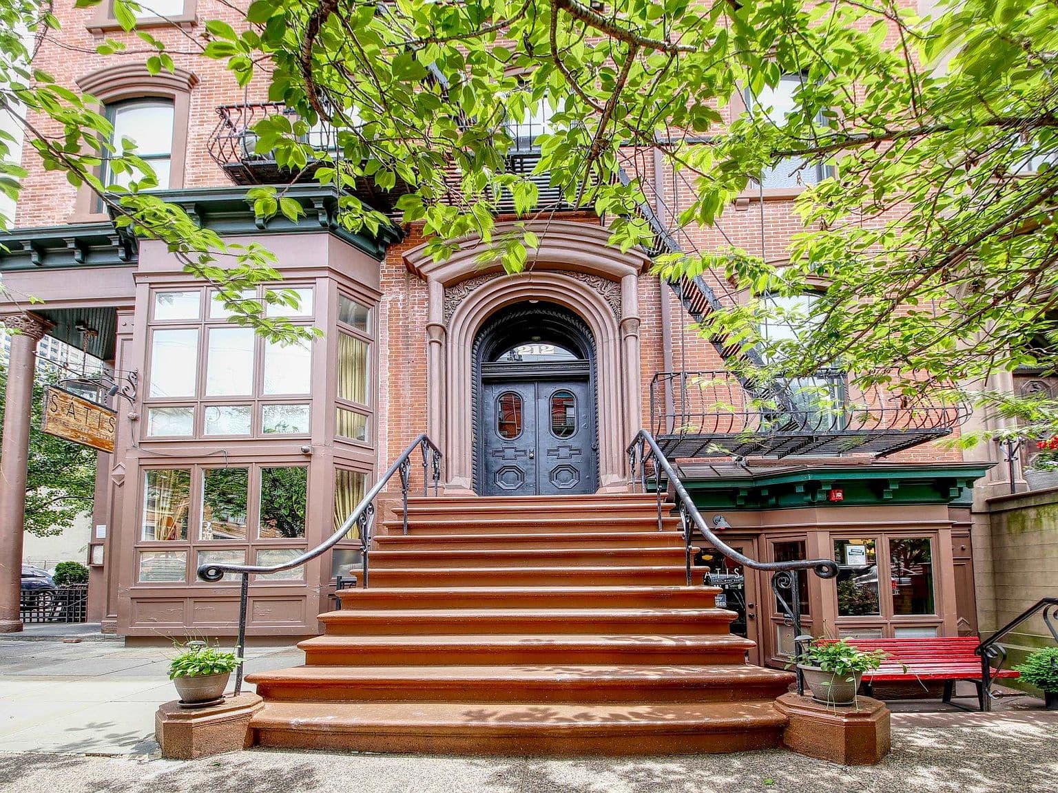 Home built by Raajipo at 212 WASHINGTON ST