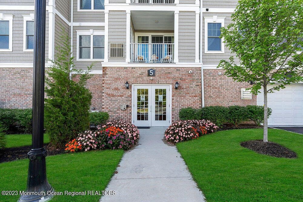 Home built by Renaissance Properties at 7 CENTRE ST