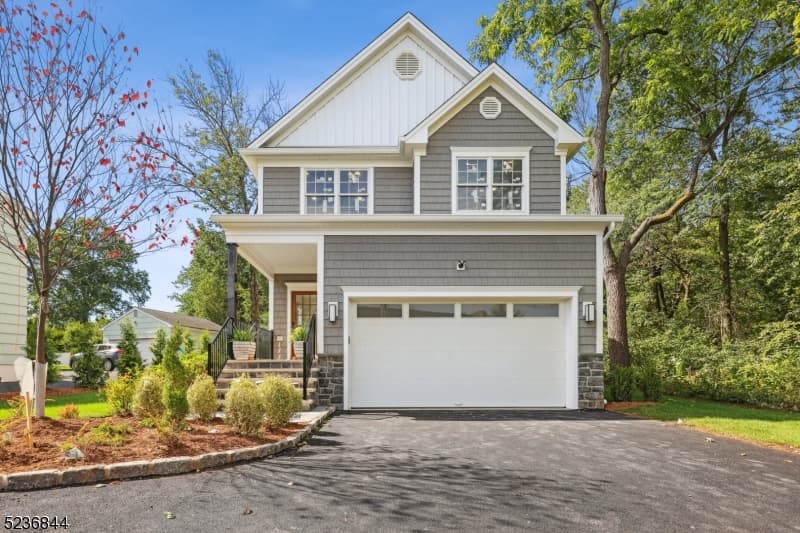 Home built by Zecca's Custom Homes at 1823 SPRINGFIELD AVE
