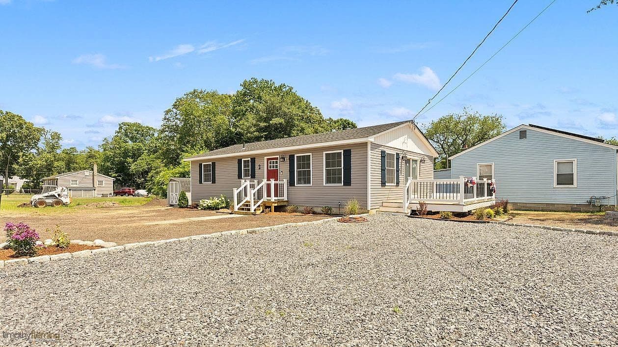 Home built by Sea Haven Homes at 2 N GEORGE ST