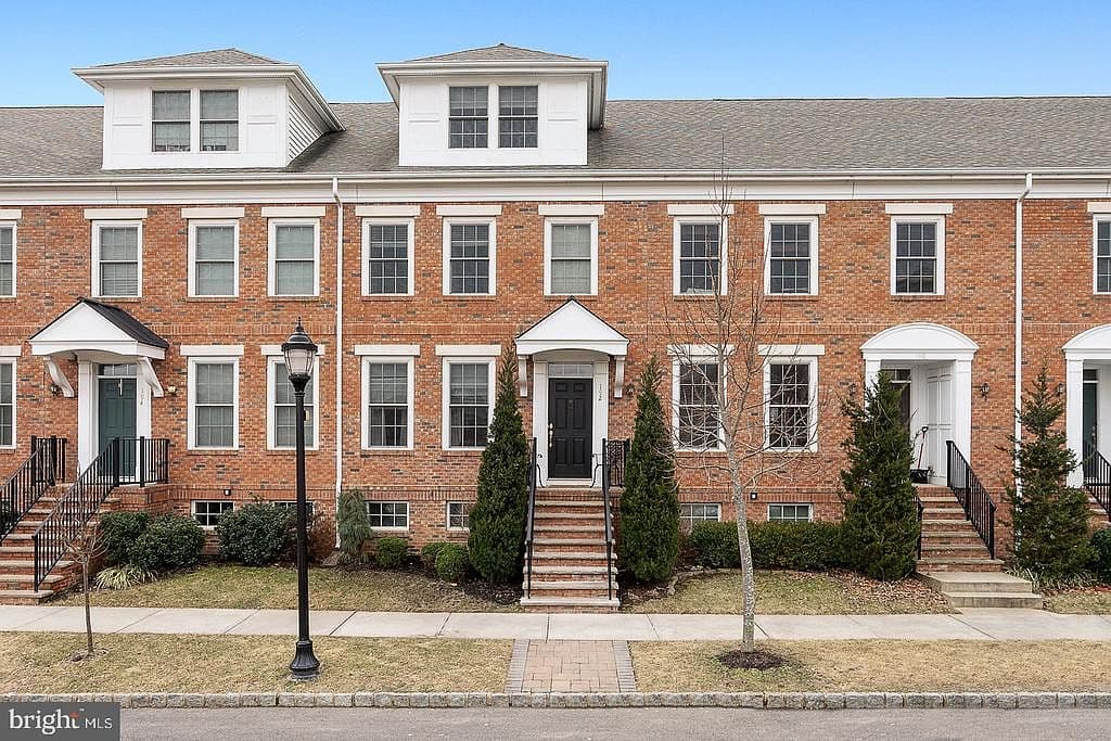 Home built by Sharbell