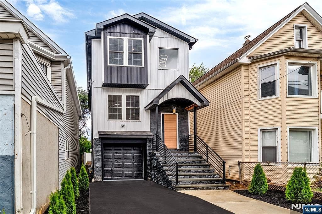 Home built by Tailor Brothers Construction at 15 MONROE ST
