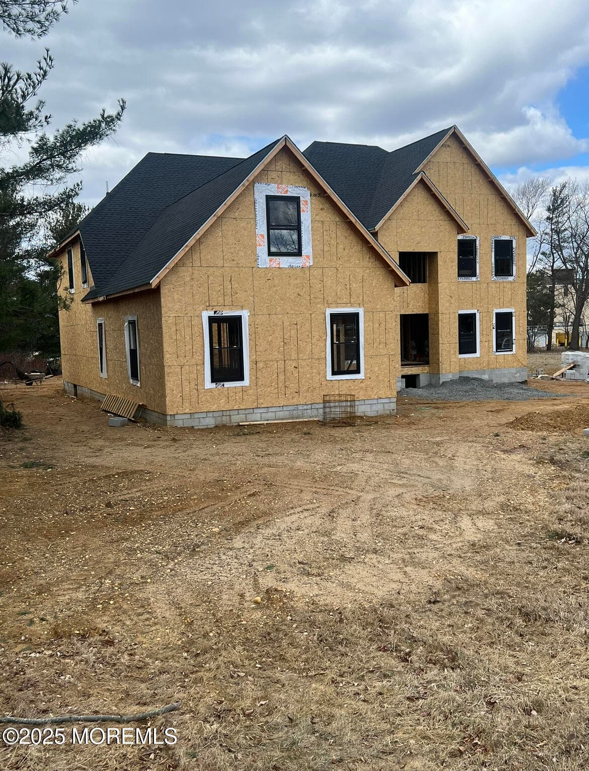 Home built by Dua Bella Residences at 748 HOLMDEL RD