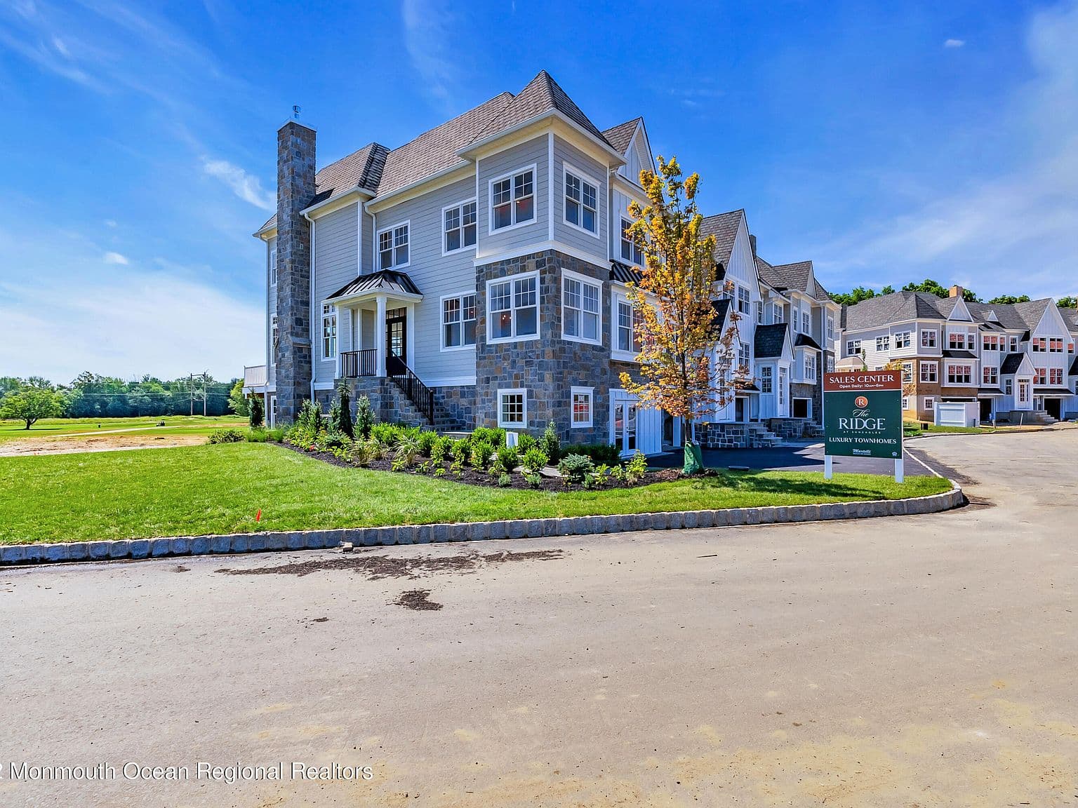 Home built by Martelli Signature Homes at 102 EAGLE WAY