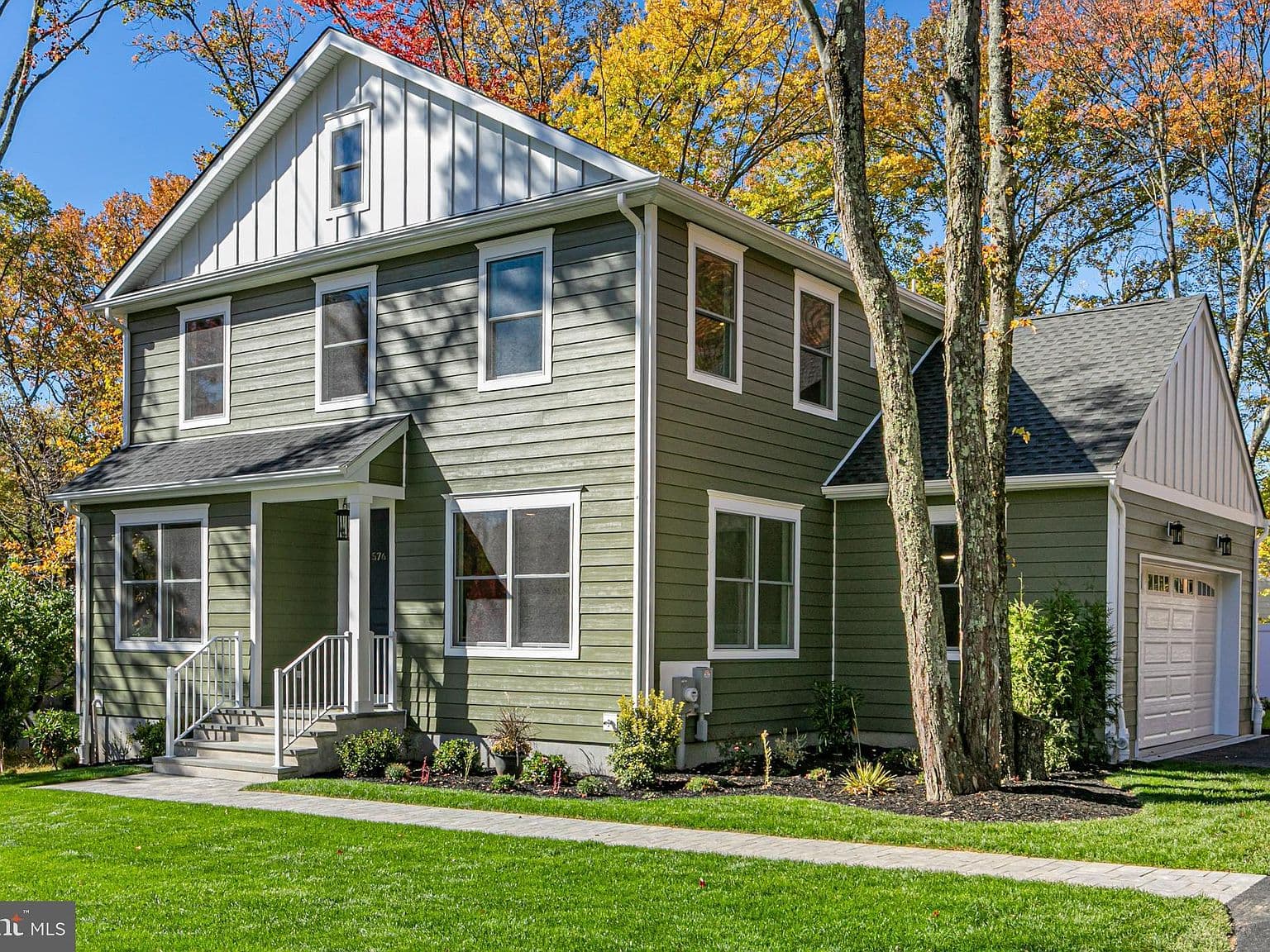 Home built by RB Homes Builders at 576 EWING ST