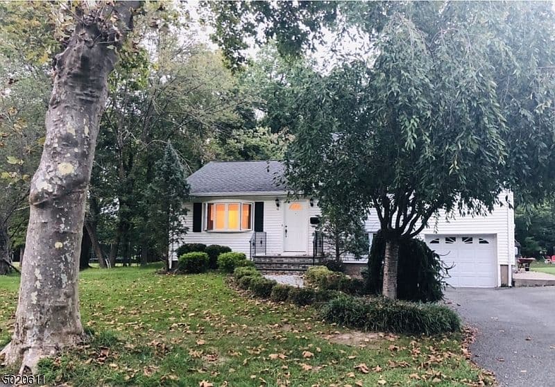 Home built by American Dream Properties at 16 BRYANT DR