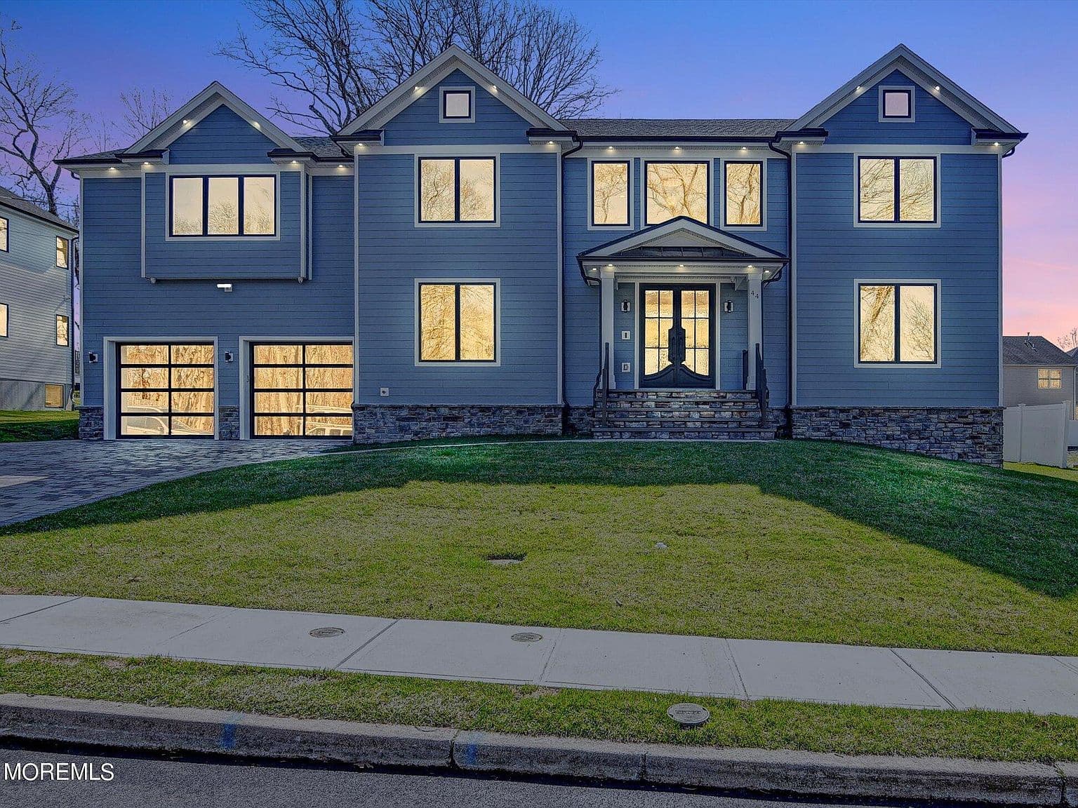 Home built by Avet Brothers at 44 WICKER PL