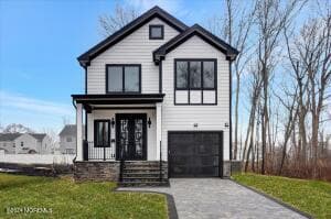 Home built by Avet Brothers